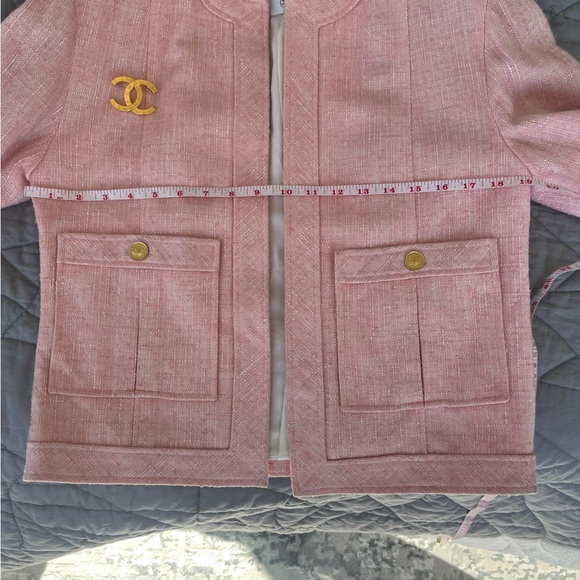 đź’”SOLD!!đź’” Vintage CHANEL 1980s Little Pink Jacket đź’ť Tweed 100% Authentic - Picture 11 of 17